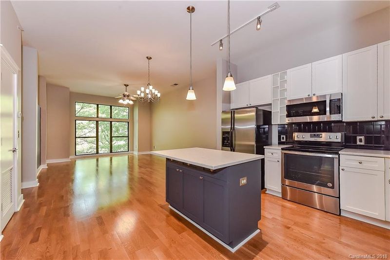 734 N Davidson St, Charlotte, NC 28202