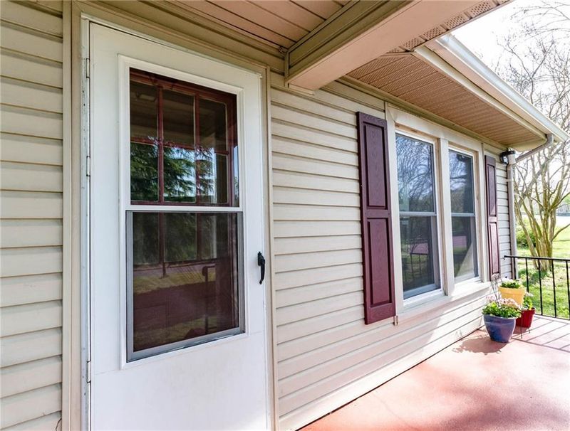 1728 2nd St SW, Hickory, NC 28602