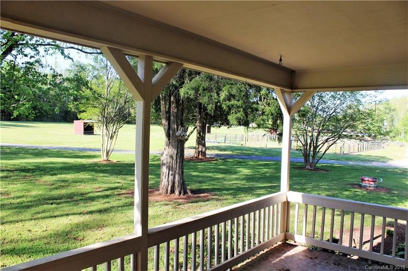 190 Sandifer Rd, York, SC 29745