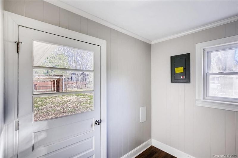 5925 Roberta Rd, Harrisburg, NC 28075