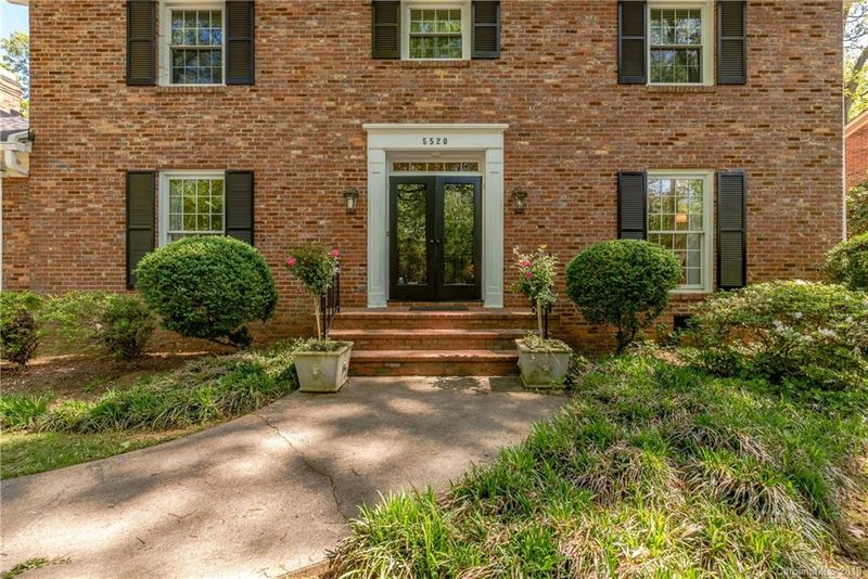 5520 Sardis Rd, Charlotte, NC 28270