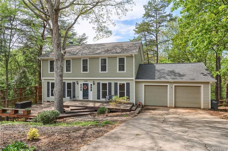 25010 Clubview Dr #10, Tega Cay, SC 29708