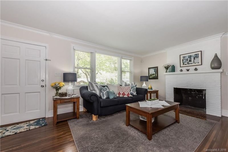 4425 Halstead Dr, Charlotte, NC 28209