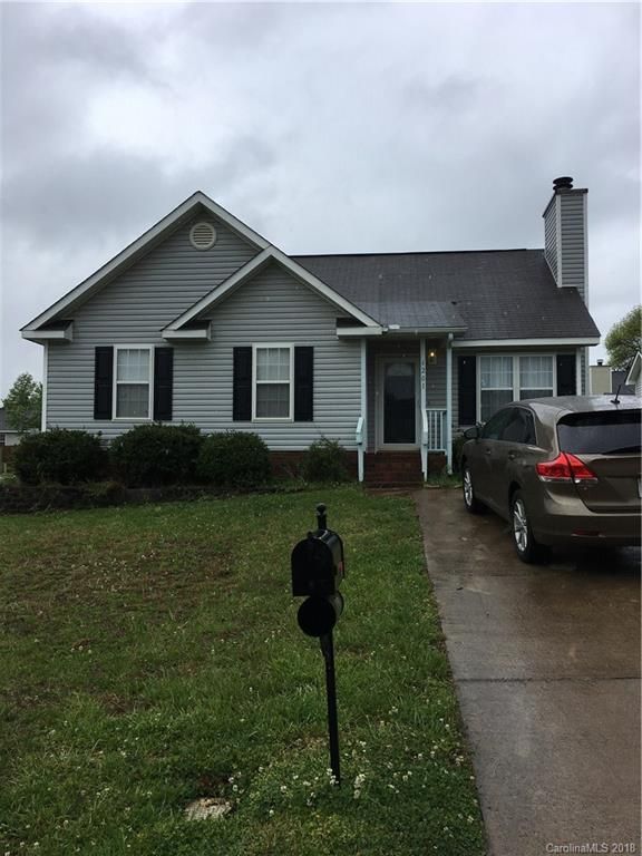 4201 Rosy Mound Ln, Charlotte, NC 28216