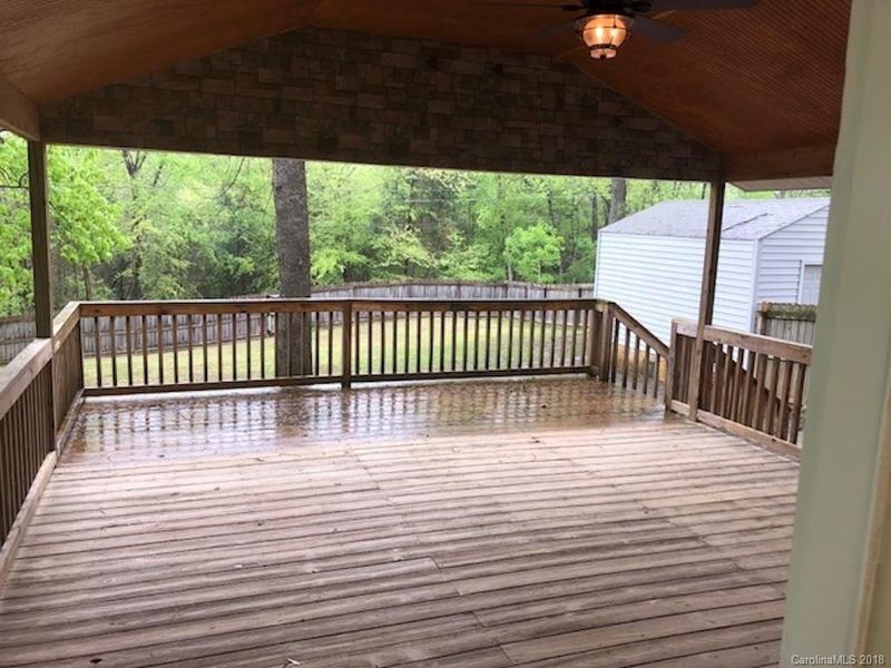 926 Red Fox Ln, Concord, NC 28025