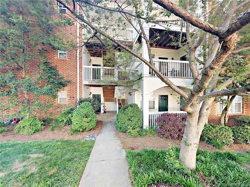 5601 Fairview Rd #3, Charlotte, NC 28209
