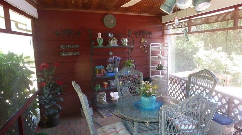 8373 Drena Dr #3, Sherrills Ford, NC 28673
