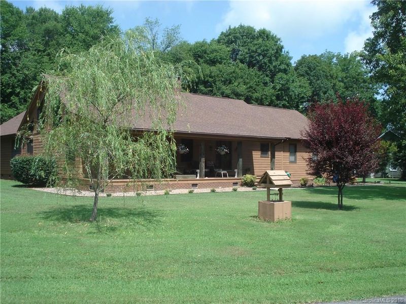 8206 Blackjack Oak Ct, Harrisburg, NC 28075