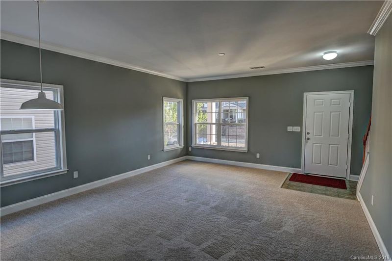 141 Silverspring Pl #60, Mooresville, NC 28117