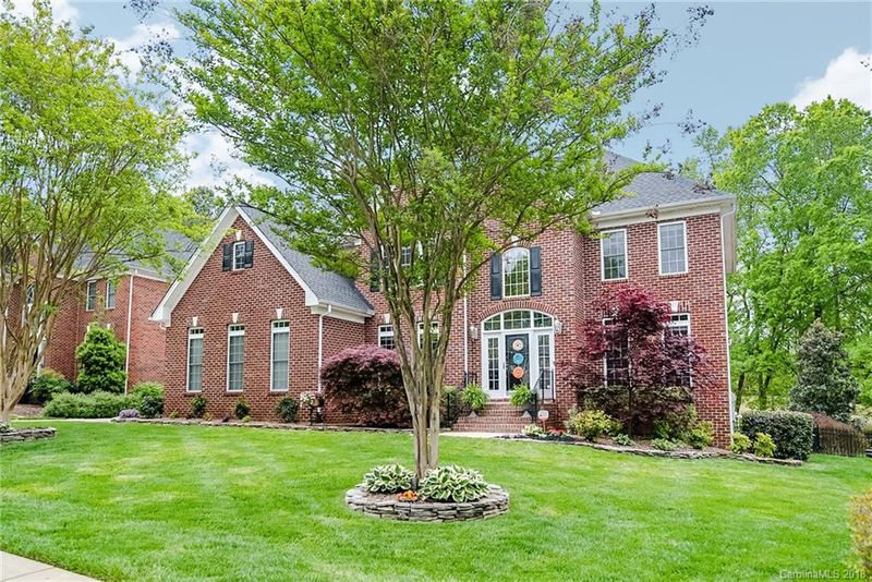 9806 Devonshire Dr #600, Huntersville, NC 28078