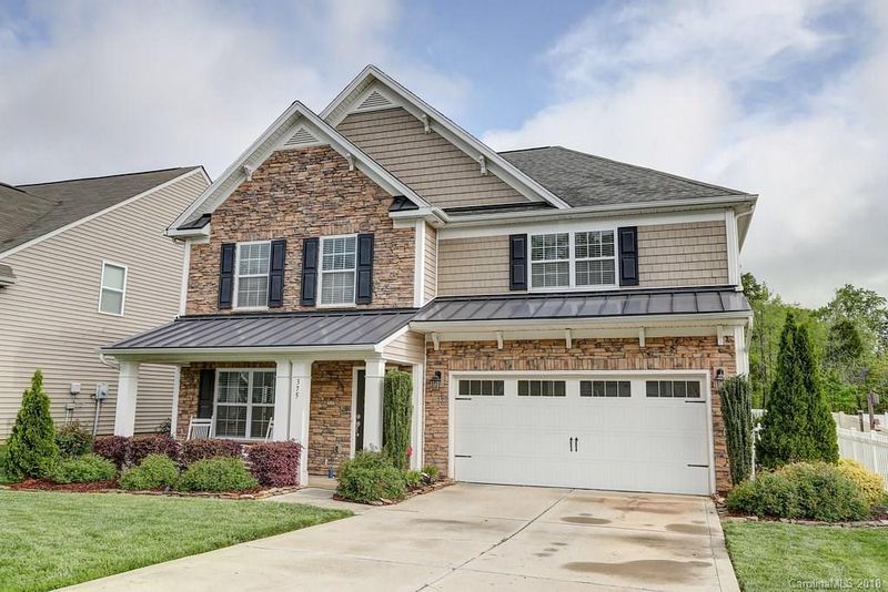 375 Winecoff Woods Dr, Concord, NC 28027