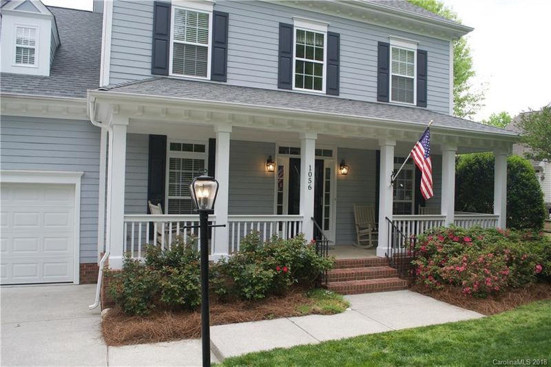 1056 Hunters Run Dr, Tega Cay, SC 29708