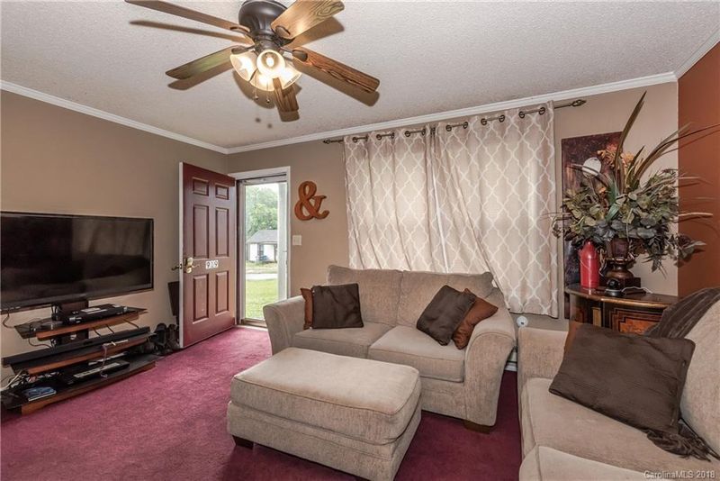 919 Laye St, Belmont, NC 28012