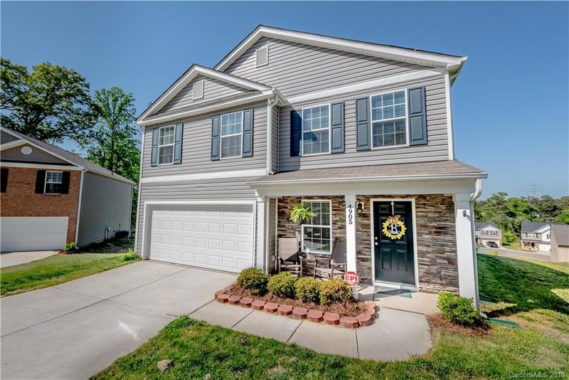 4905 Broad Leaf Ct, Dallas, NC 28034