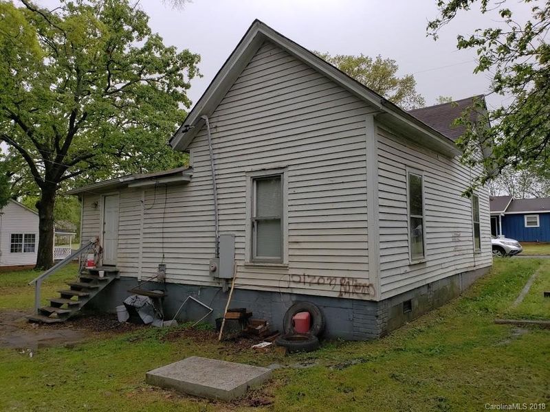 909 Sioux St, Monroe, NC 28110