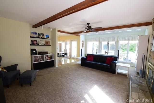 488 Meadowbrook Ln, Rock Hill, SC 29730