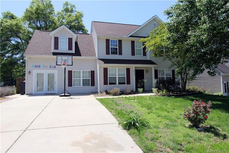 9522 Isaac Hunter Dr, Charlotte, NC 28214