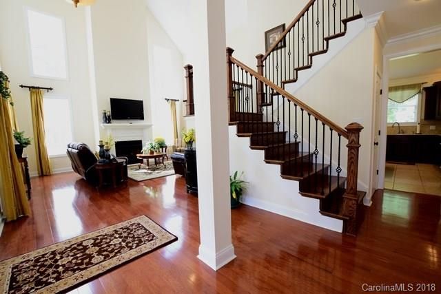 1691 Sharon Ln, Lancaster, SC 29720