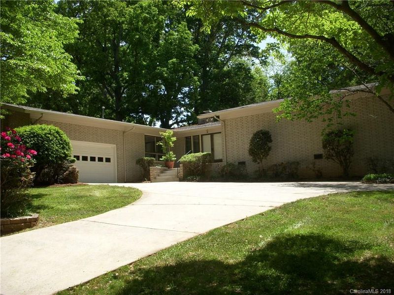 6520 Havenlock Pl, Charlotte, NC 28215