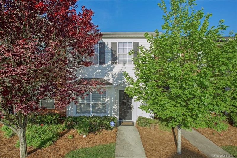 2136 Sardony Ln, Charlotte, NC 28213