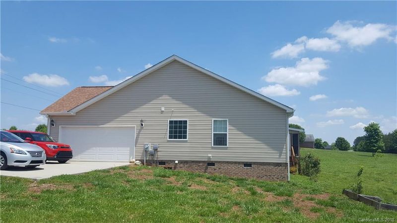 4888 Ritchie Rd, Lincolnton, NC 28092