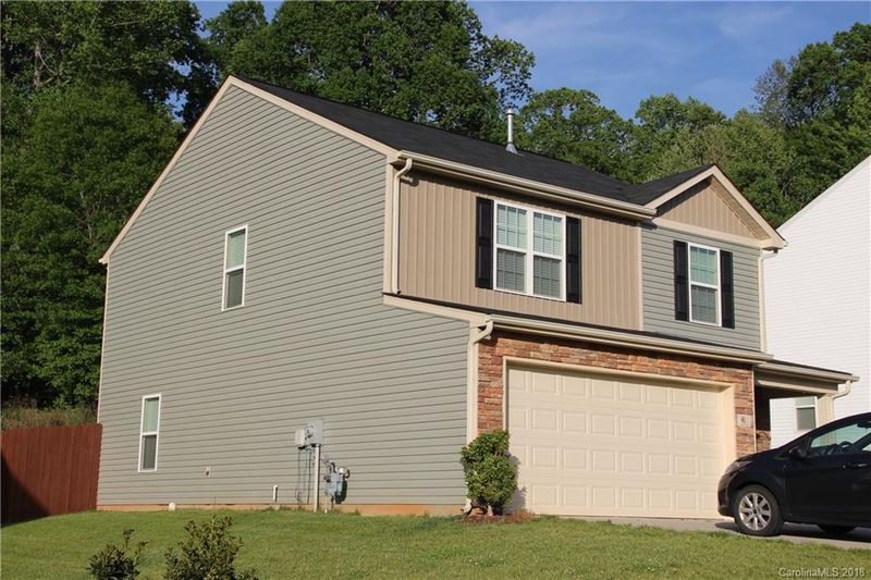 41 Ashton Bluff Cir, Mount Holly, NC 28120