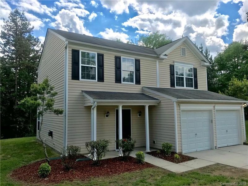 1325 Crestfield Dr #84, Charlotte, NC 28269