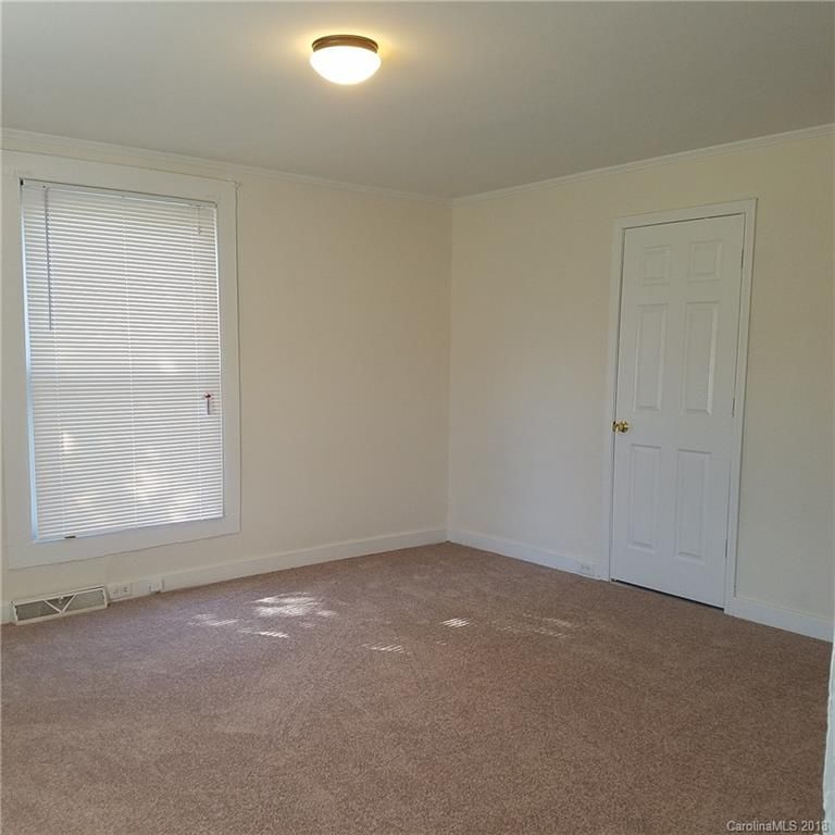 108 Parallel Ct NW, Concord, NC 28025