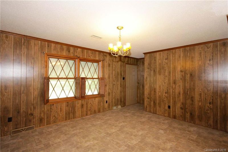 339 Mock Mill Rd, Statesville, NC 28677