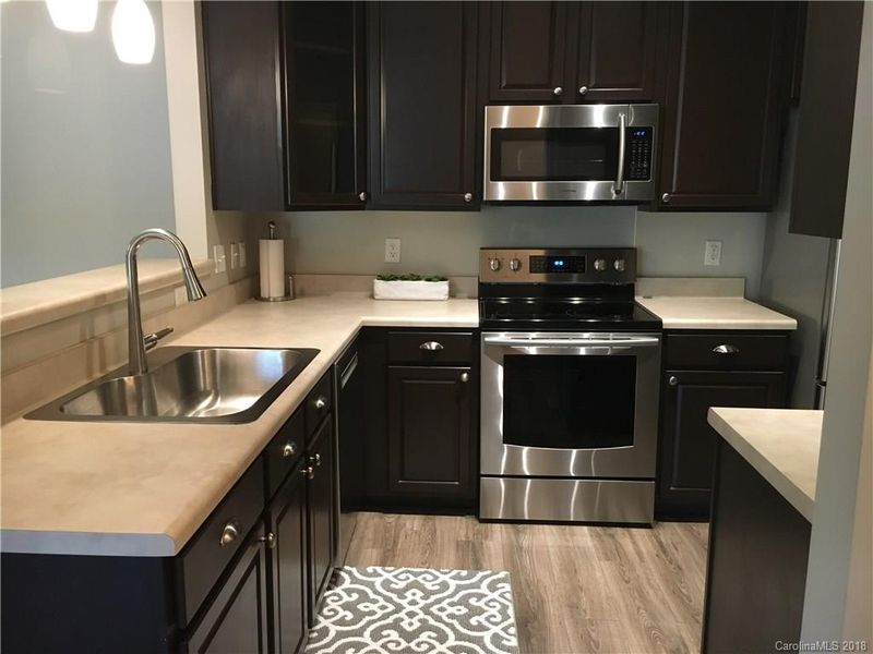 16921 Doe Valley Ct, Cornelius, NC 28031