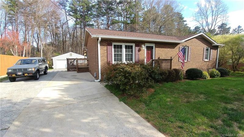 612 Ralph Handsel Blvd, Stanley, NC 28164