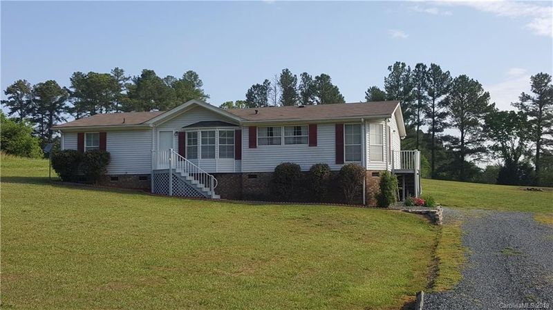 6723 Heather Ln, Concord, NC 28025