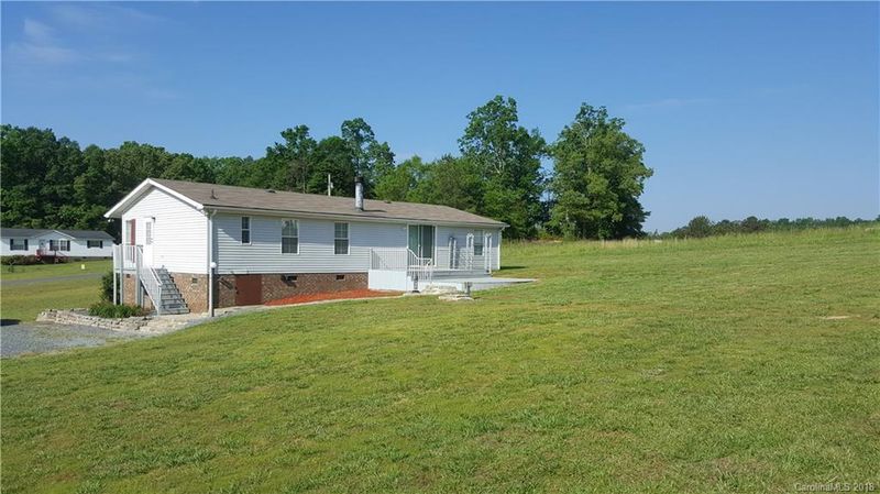 6723 Heather Ln, Concord, NC 28025