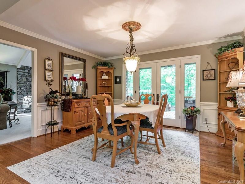9427 White Hemlock Ln, Charlotte, NC 28270
