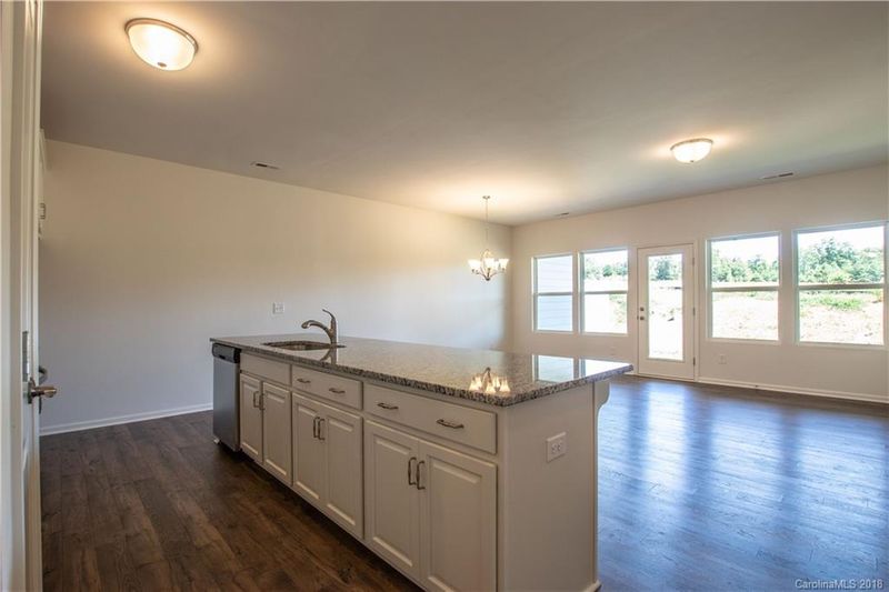 40128 Crooked Stick Dr, Lancaster, SC 29720