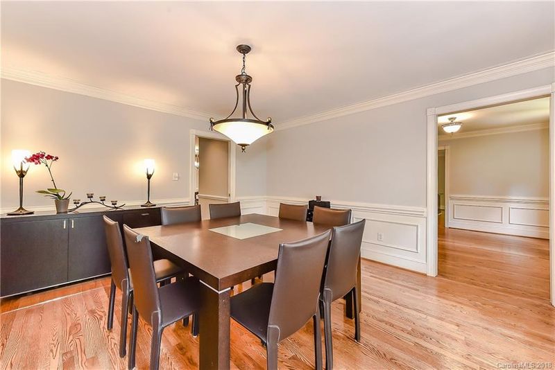 3231 Plantation Rd, Charlotte, NC 28270