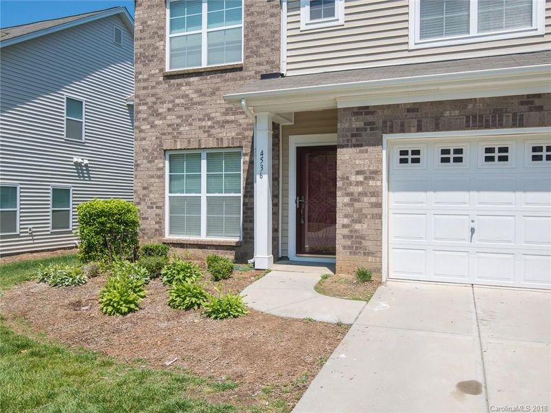 4536 Craigmoss Ln, Charlotte, NC 28278