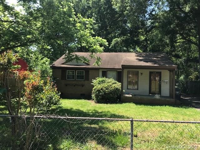 519 E Peachtree St, Dallas, NC 28034