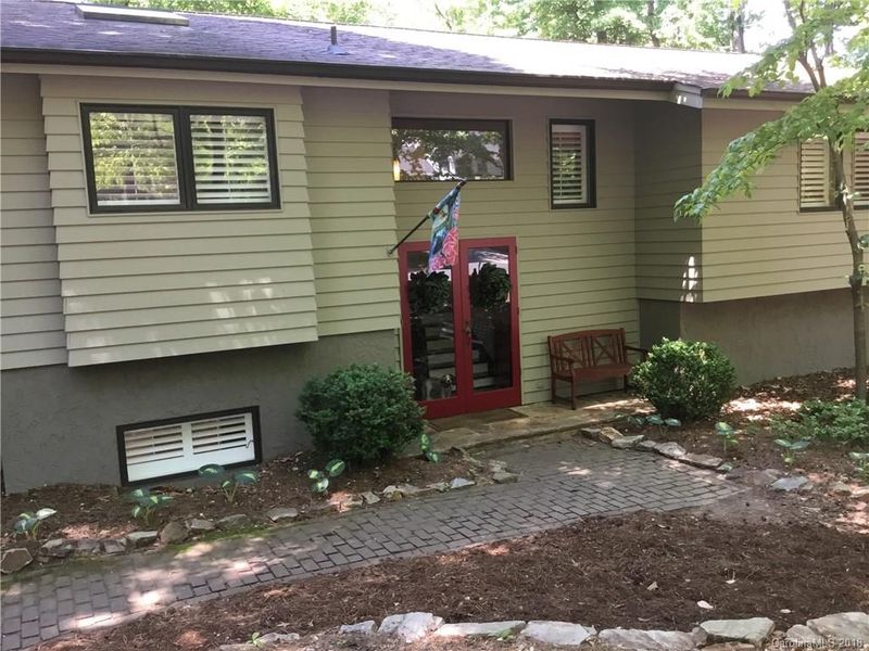 529 Windsor Pl NE, Concord, NC 28025