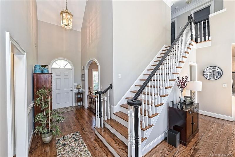 300 Cedar Hill Ct, Monroe, NC 28110