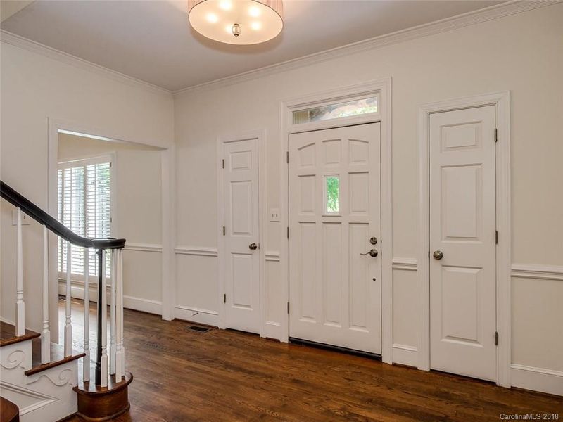 6901 Chatford Ln, Charlotte, NC 28210