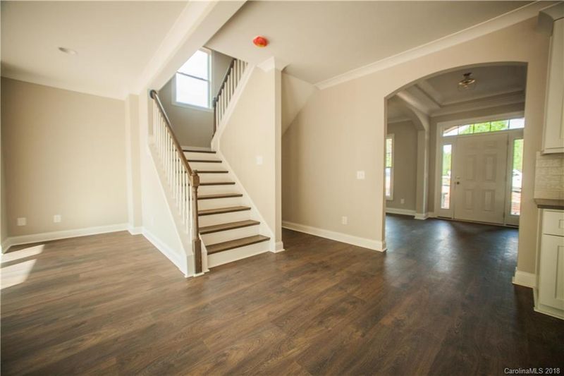 5036 Stockbridge Dr, Mount Holly, NC 28120