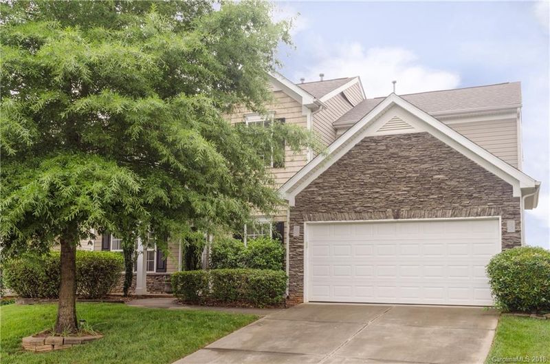 6407 Hermsley Rd, Charlotte, NC 28278