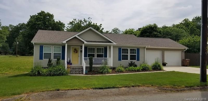 164 Williams St #1, Lincolnton, NC 28092
