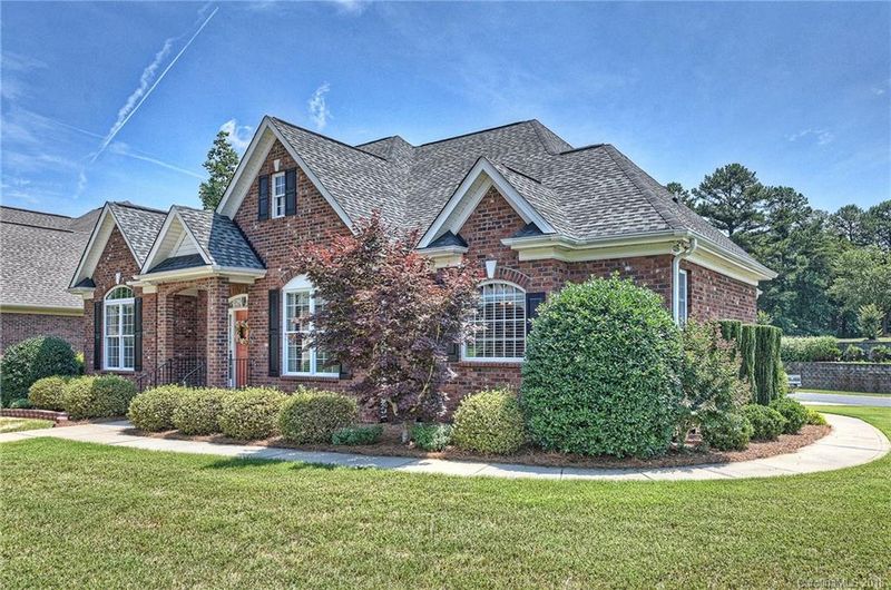 280 Hemmingway Ln, Fort Mill, SC 29708