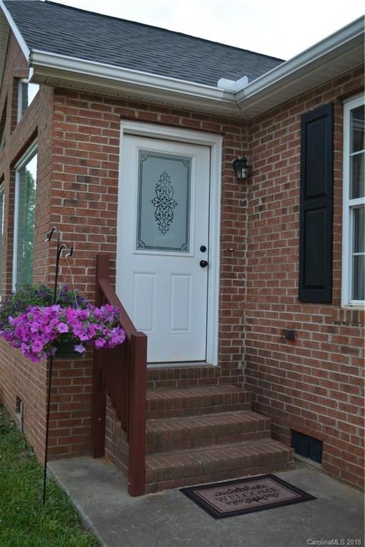 1461 Mount Ulla Hw, Mt Ulla, NC 28125