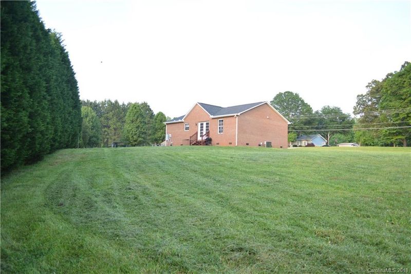 1461 Mount Ulla Hw, Mt Ulla, NC 28125