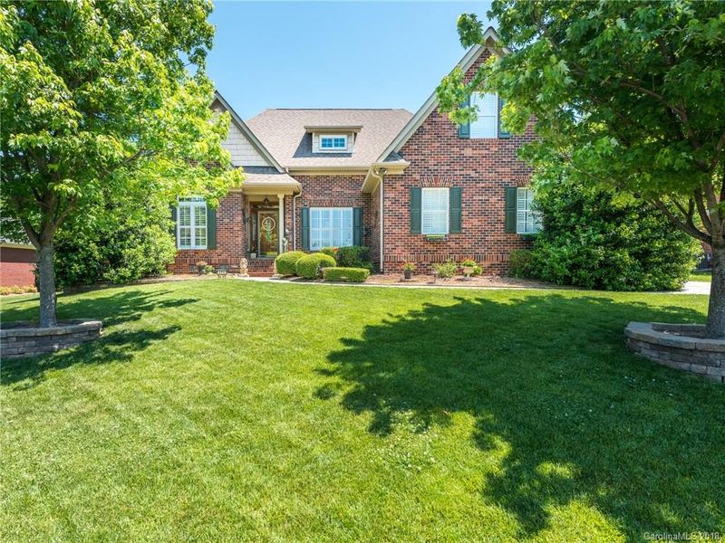 405 Mcmillian Dr, Indian Trail, NC 28079