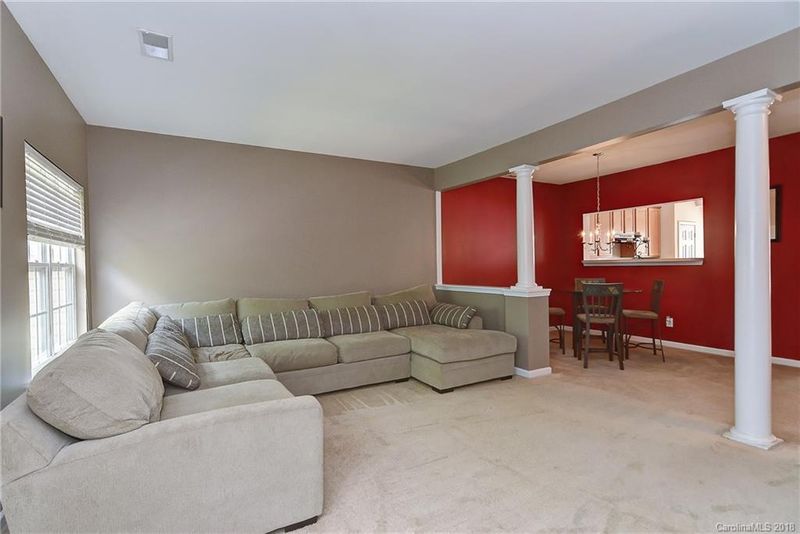 9950 Treeside Ln #9B, Matthews, NC 28105