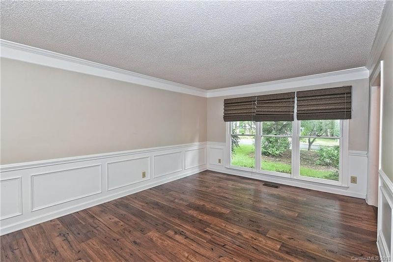 8741 Twin Trail Dr #9, Huntersville, NC 28078